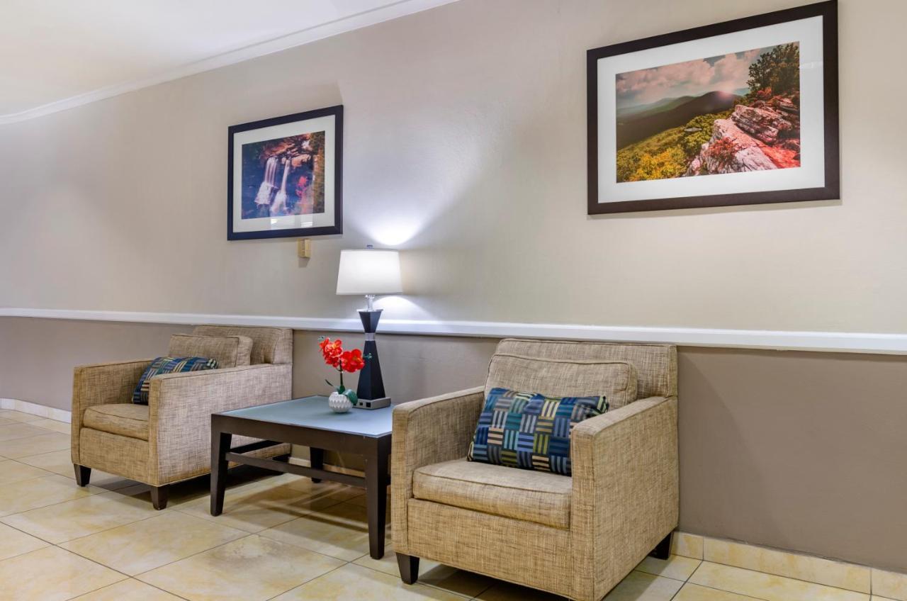 Charleston Tower Hotel Bagian luar foto