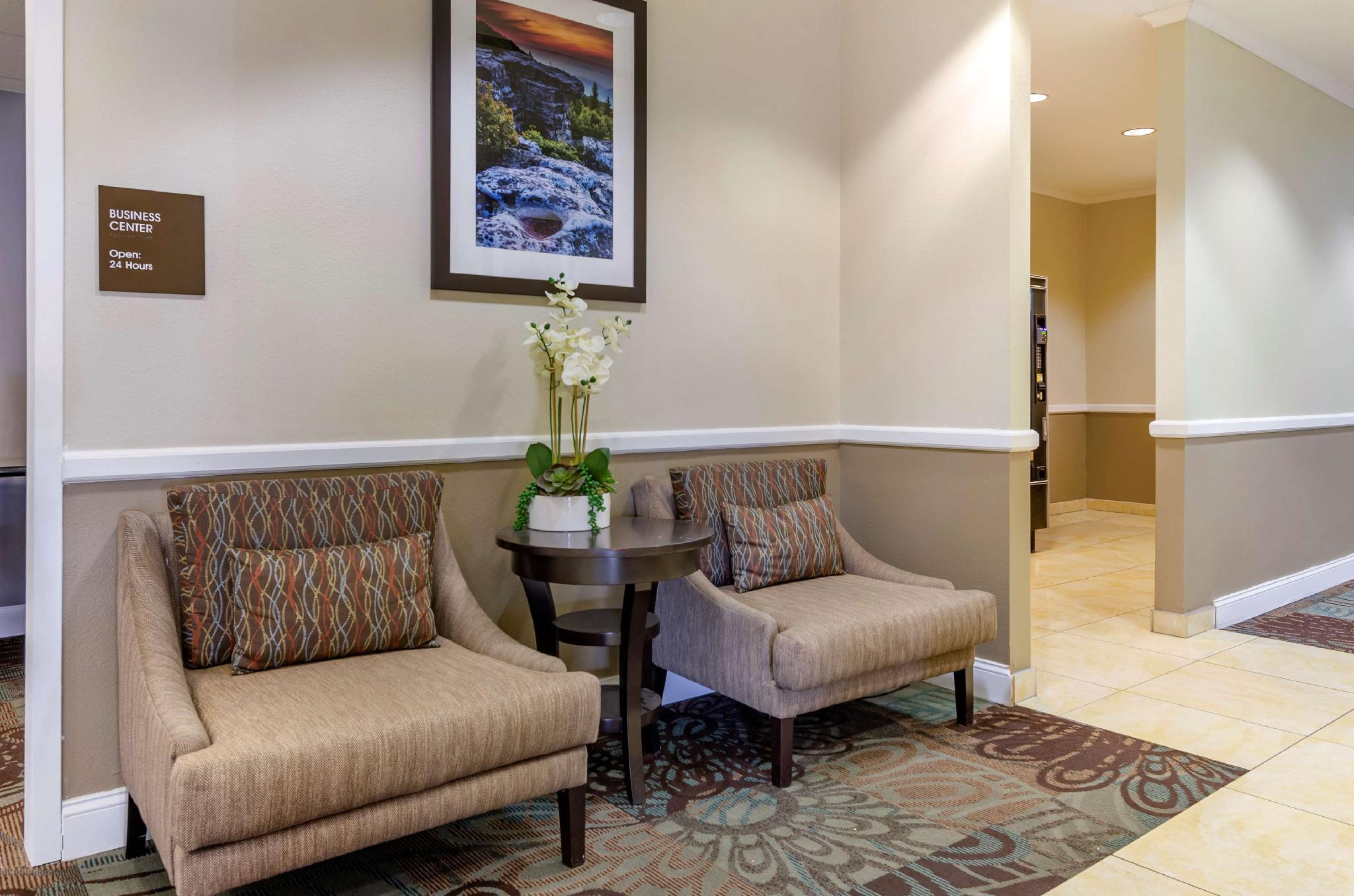 Charleston Tower Hotel Bagian luar foto